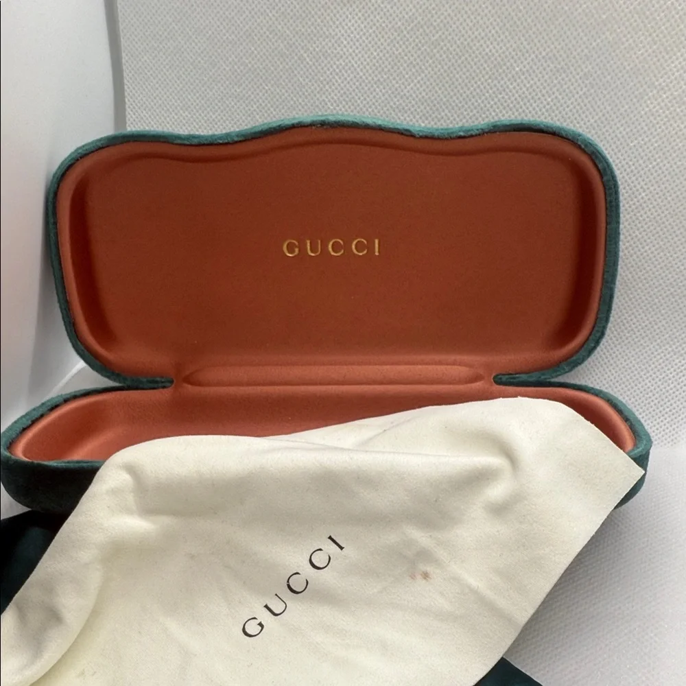 Gucci Teal and Cream Eyewear Case Set